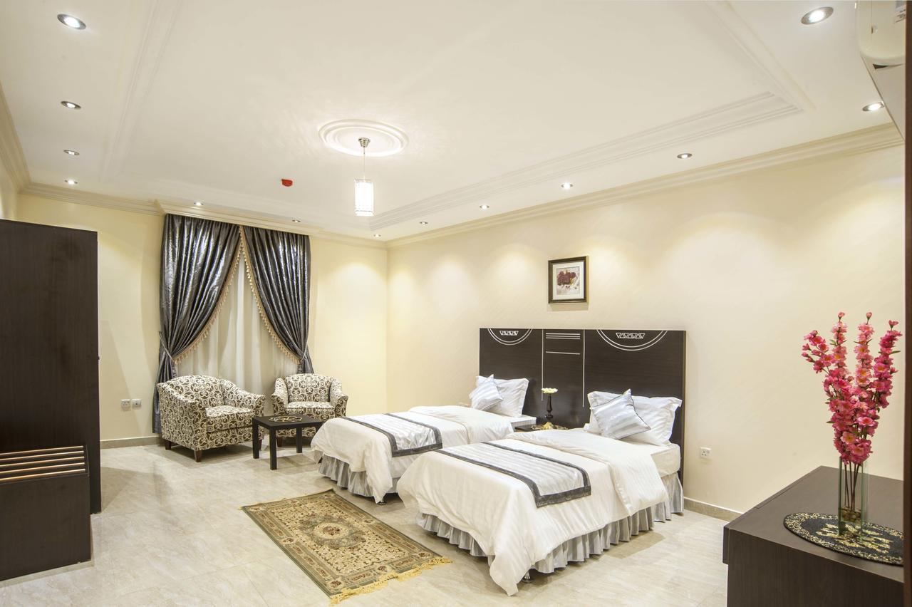 Al Ezzah Palace Hotel Suites Dżedda Zewnętrze zdjęcie