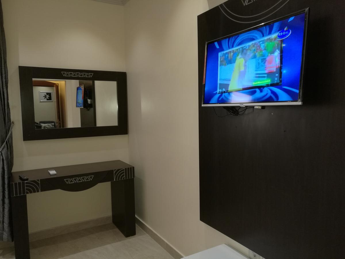 Al Ezzah Palace Hotel Suites Dżedda Zewnętrze zdjęcie